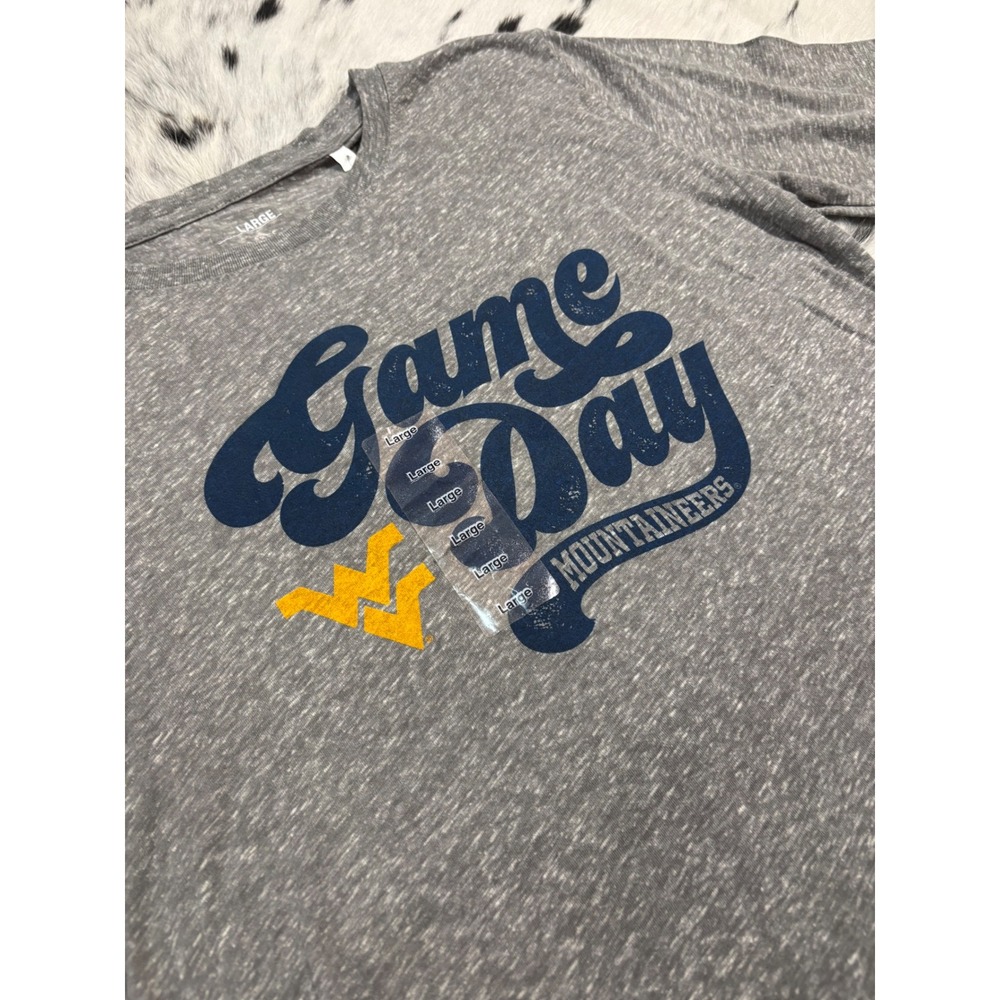 Three Square West Virginia Mountaineers Game Day Graphic T-Shirt Large